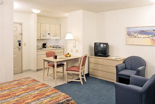 Studio 6-Dallas, Tx - Garland - Northeast ريتشاردسون الغرفة الصورة